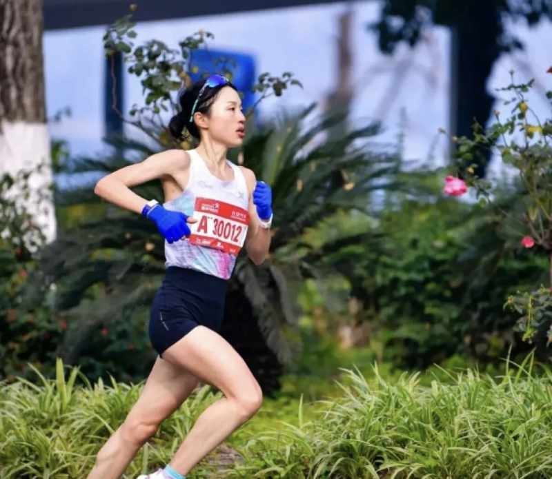 从护士到马拉松职业选手:张水华四个月创收两百万的深层逻辑解析 体育新闻 从护士到马拉松职业选手:张水华四个月创收两百万的深层逻辑解析 体育新闻 从护士到马拉松职业选手:张水华四个月创收两百万的深层逻辑解析 体育新闻