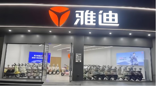技术拆解：雅迪固件OTA推送机制如何导致高端车型“锁死”故障