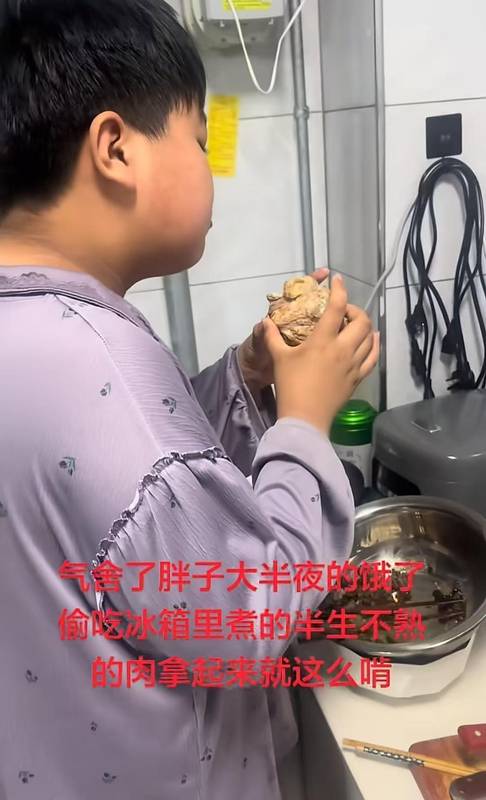 儿童肥胖与黑棘皮症：被忽视的健康信号与科学干预路径