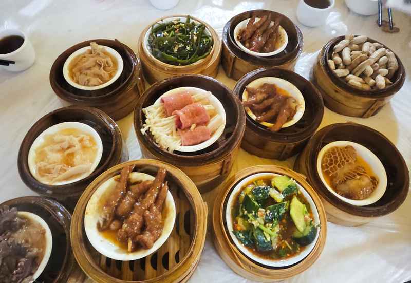 从濒临绝迹到年销十亿:解码梅鹿液酱香复兴的技术路径与市场逻辑 新闻 从濒临绝迹到年销十亿:解码梅鹿液酱香复兴的技术路径与市场逻辑 新闻 从濒临绝迹到年销十亿:解码梅鹿液酱香复兴的技术路径与市场逻辑 新闻
