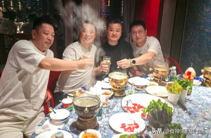 从濒临绝迹到年销十亿:解码梅鹿液酱香复兴的技术路径与市场逻辑 新闻 从濒临绝迹到年销十亿:解码梅鹿液酱香复兴的技术路径与市场逻辑 新闻 从濒临绝迹到年销十亿:解码梅鹿液酱香复兴的技术路径与市场逻辑 新闻